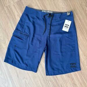 *NWT* Billabong Board Shorts